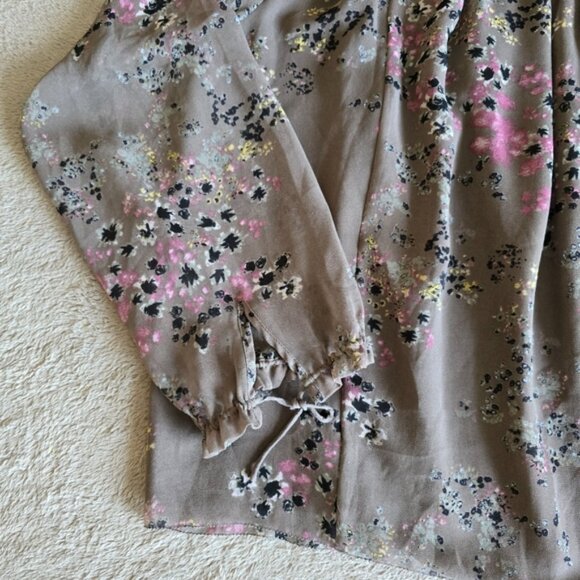 Aritzia Wilfred Lourdes Floral Blouse size small - Picture 6 of 13